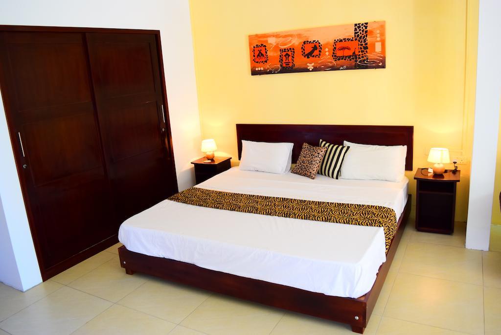 Mountain View Hotel La Gaulette Luaran gambar
