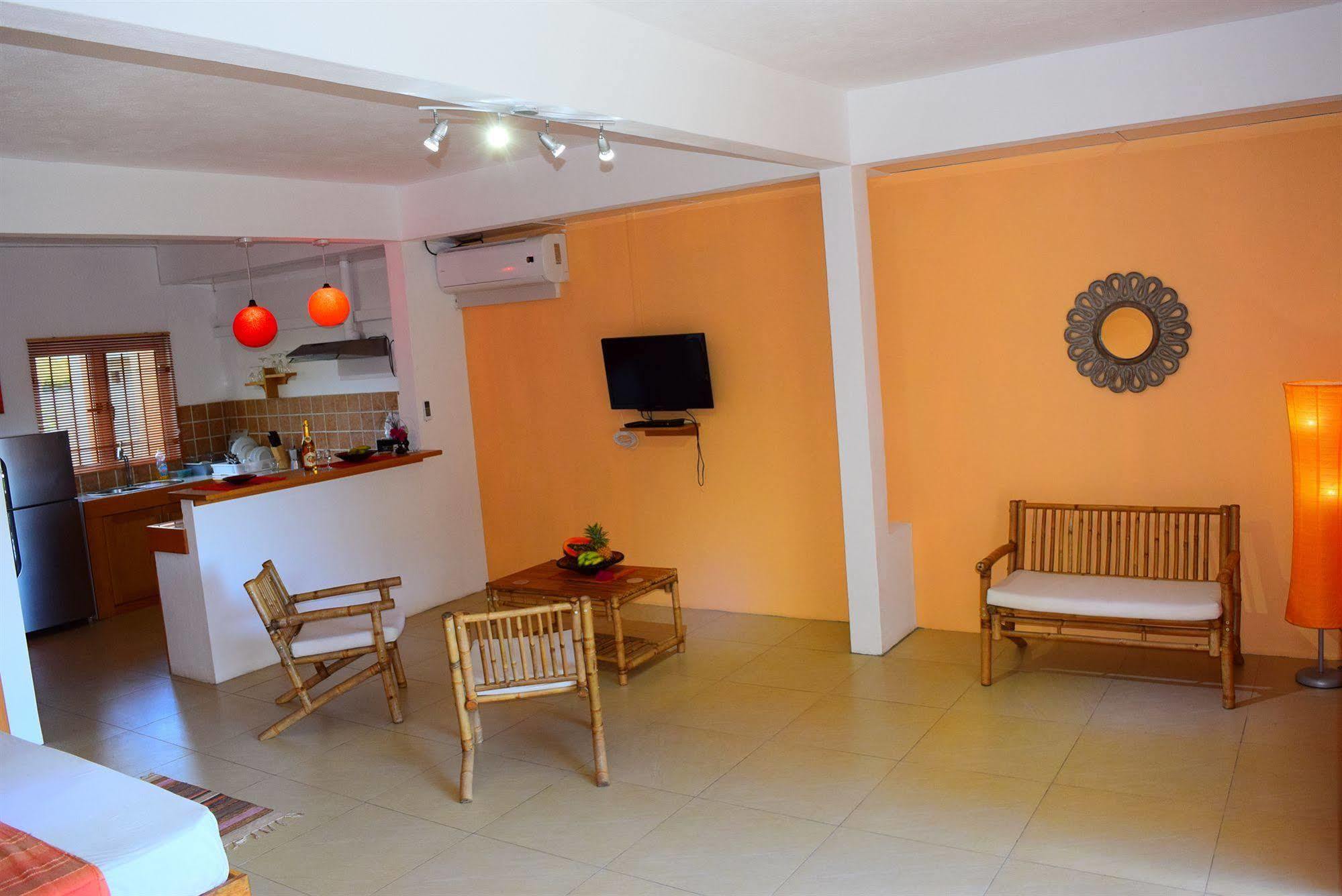 Mountain View Hotel La Gaulette Luaran gambar