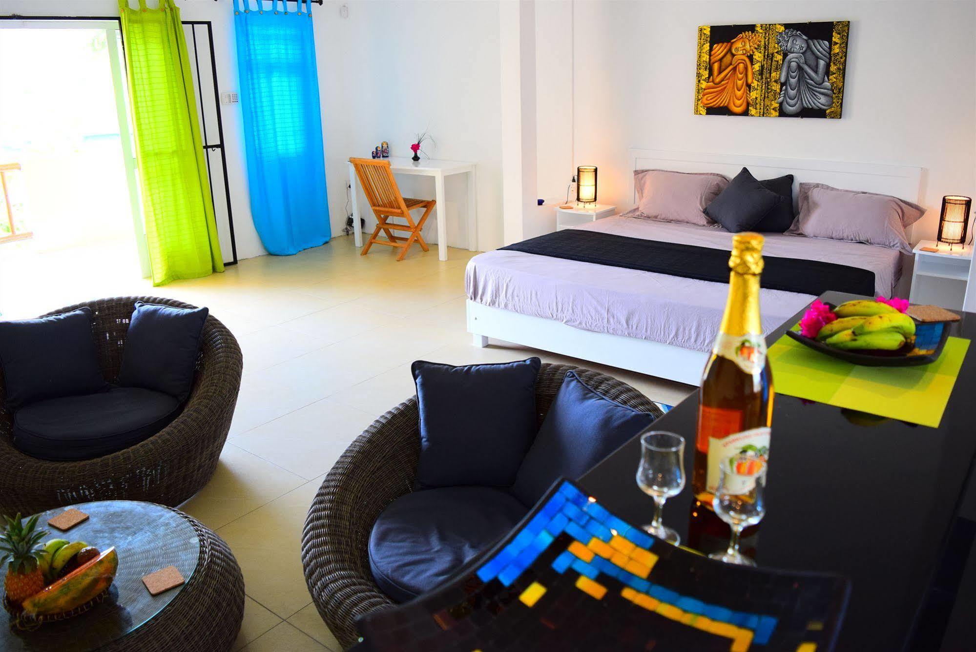Mountain View Hotel La Gaulette Luaran gambar