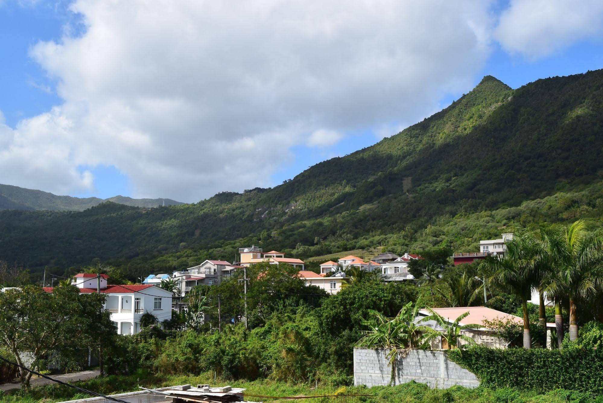 Mountain View Hotel La Gaulette Luaran gambar