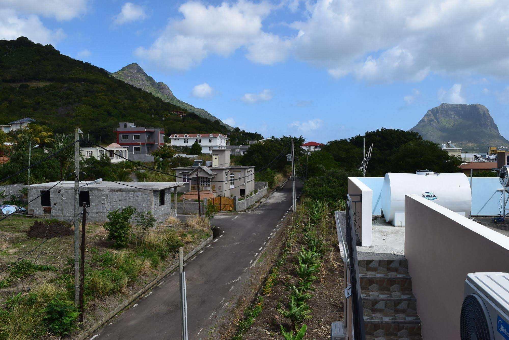 Mountain View Hotel La Gaulette Luaran gambar